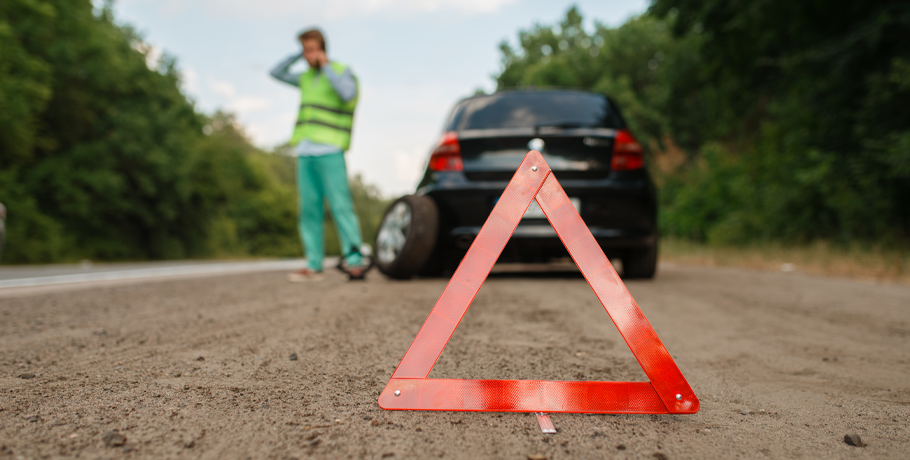 Pneu furado? Saiba como agir no caso desse incidente